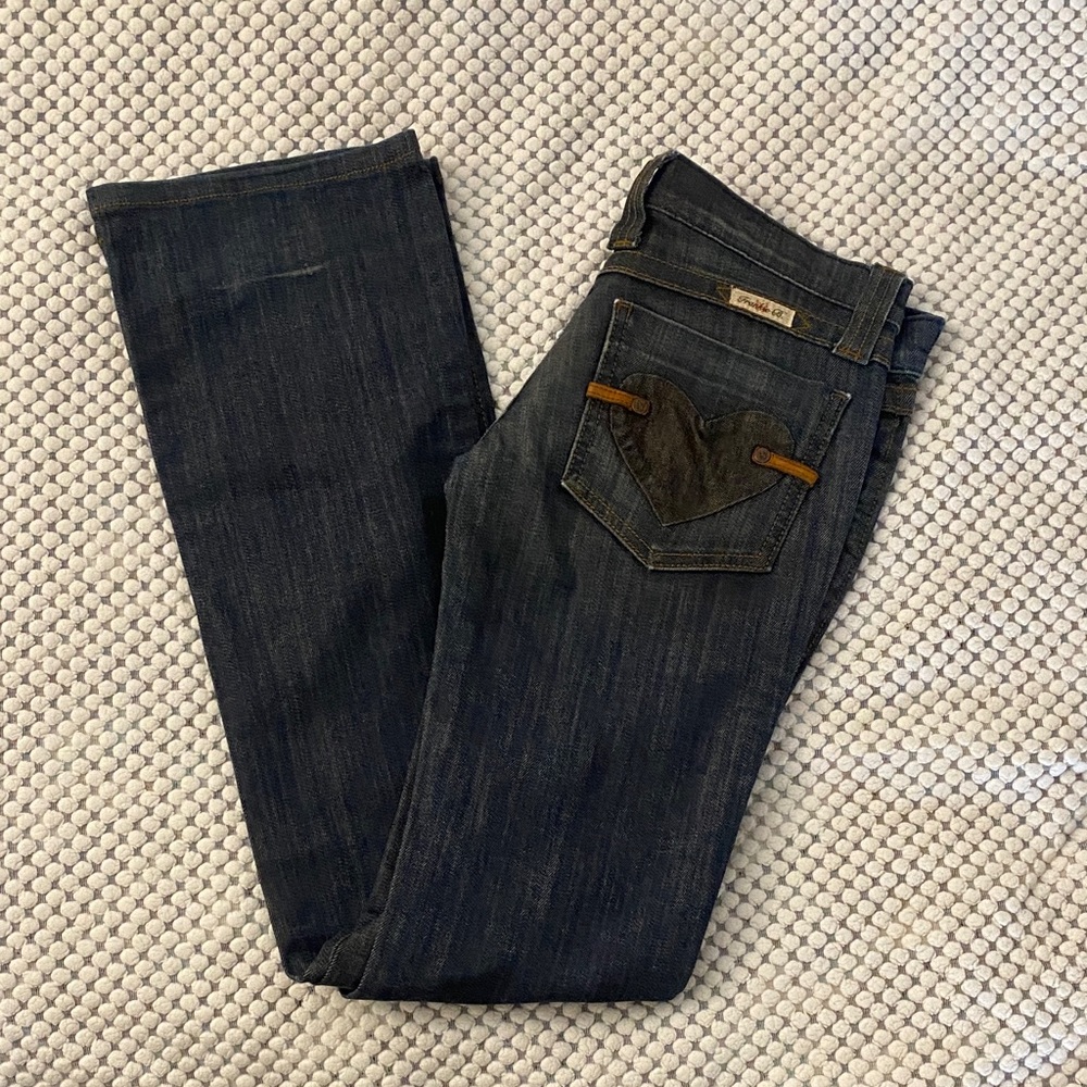 Frankie B. Blue Denim Jeans with Heart Pockets - Picture 7 of 7